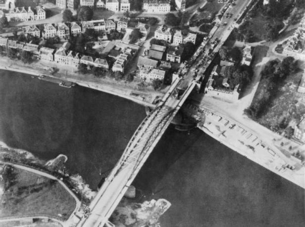 aerial-view-of-the-bridge-at-arnhem