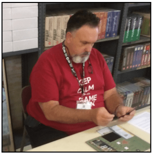 Tank Duel Mike Playing